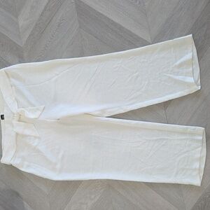 Soho Apparel Womans White Wige Leg Flowy Pants, Size Large